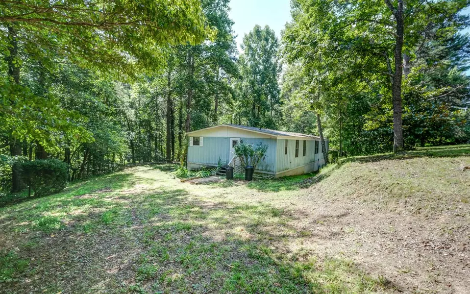 1704 Green Cove Road, Brasstown, NC 28904