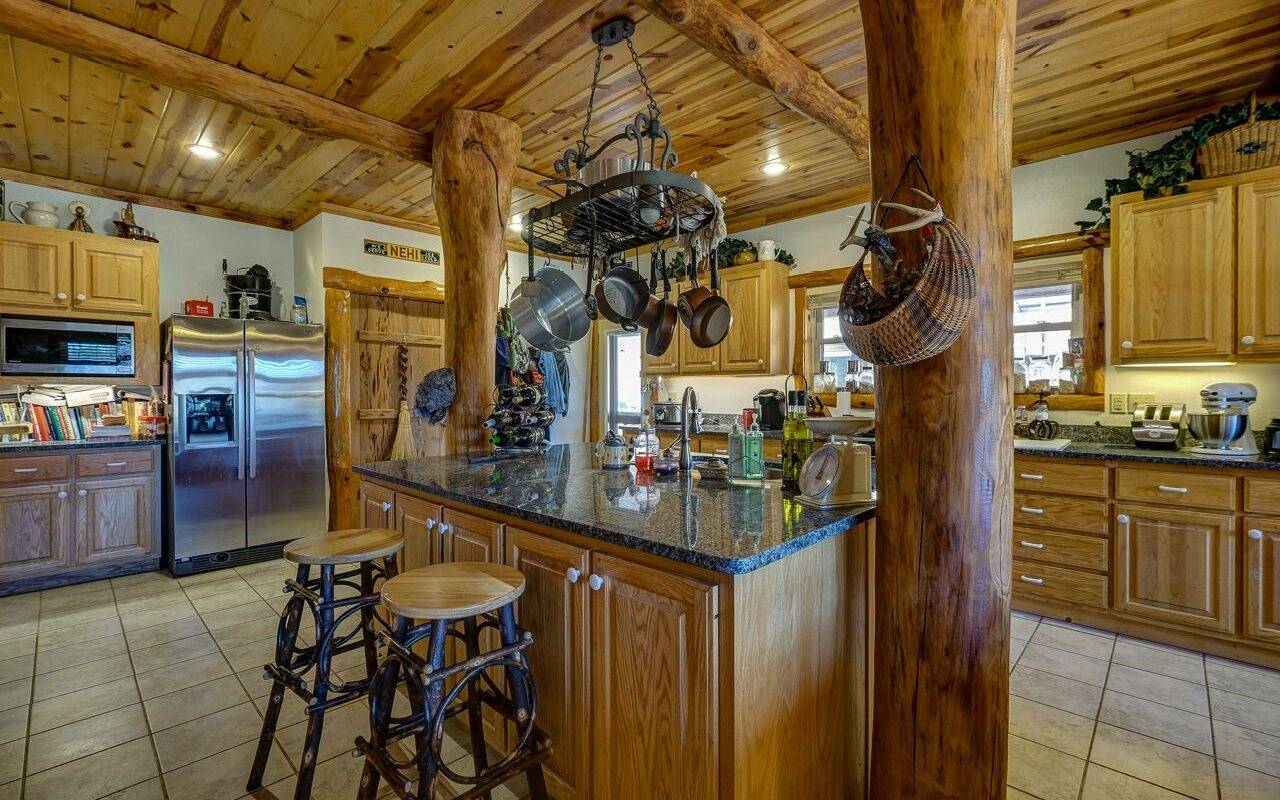 Murphy, NC 28906,1559 Copper Creek Road
