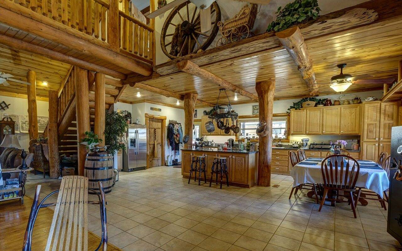 Murphy, NC 28906,1559 Copper Creek Road