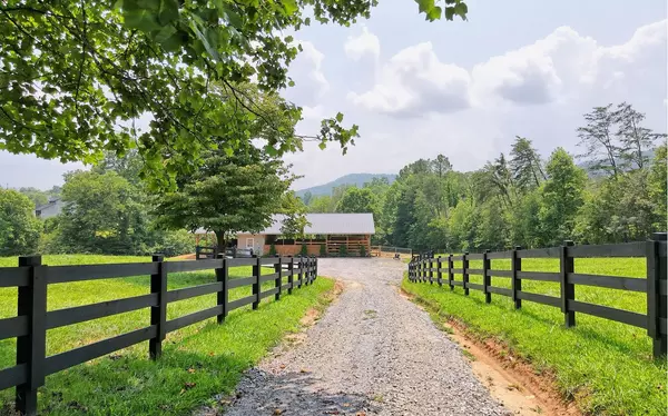 Hayesville, NC 28904,223 Ivy Knob Terrace