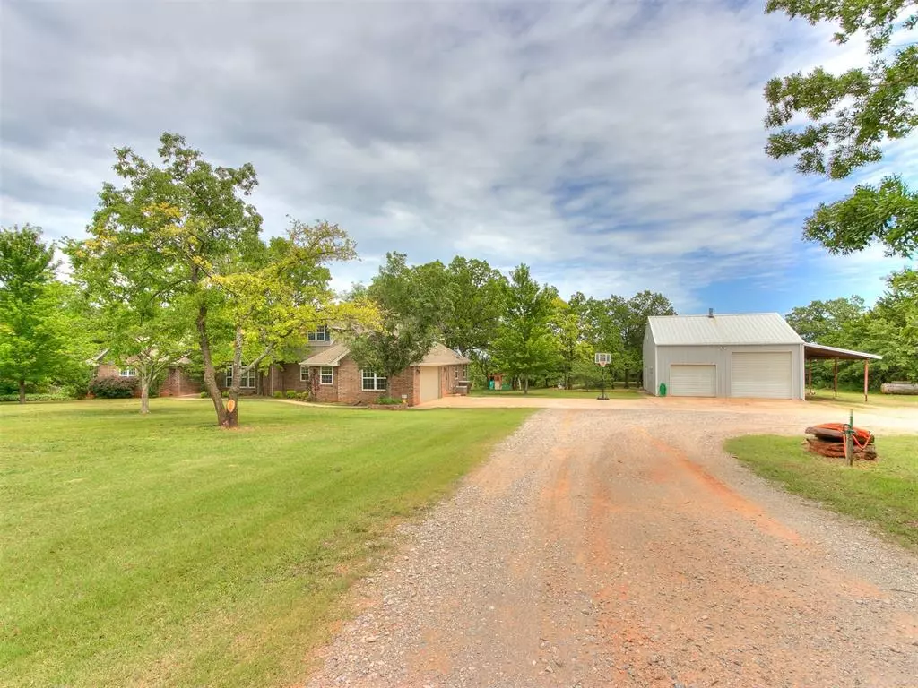 Luther, OK 73054,18180 E Coffee Creek Road