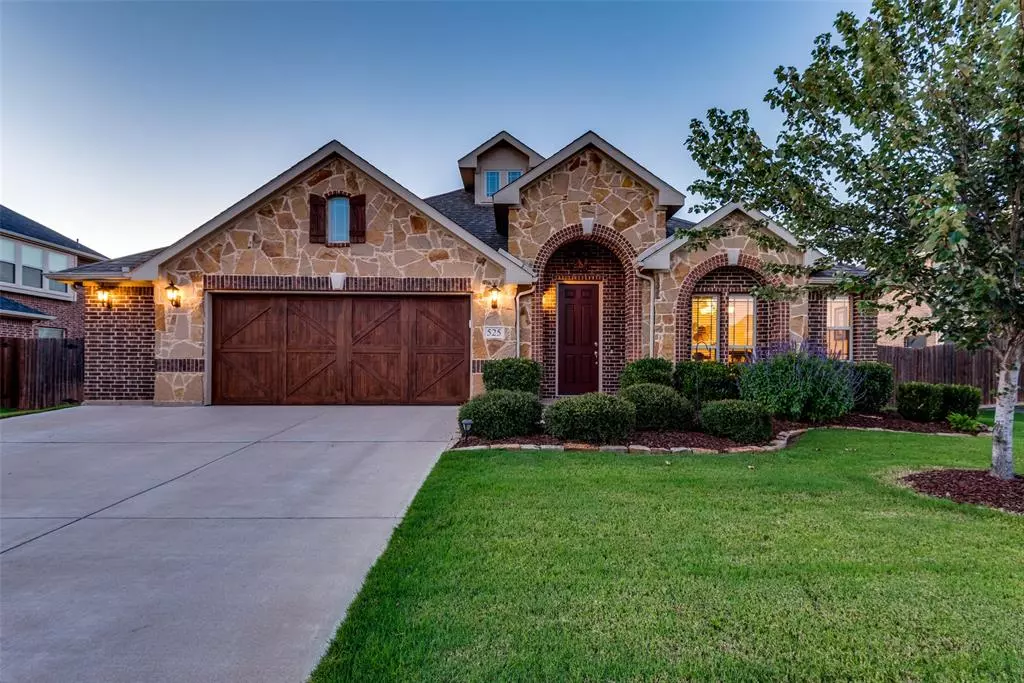 Waxahachie, TX 75165,525 Stillwater Drive