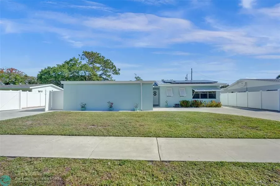 836 Buttonwood Rd, North Palm Beach, FL 33408