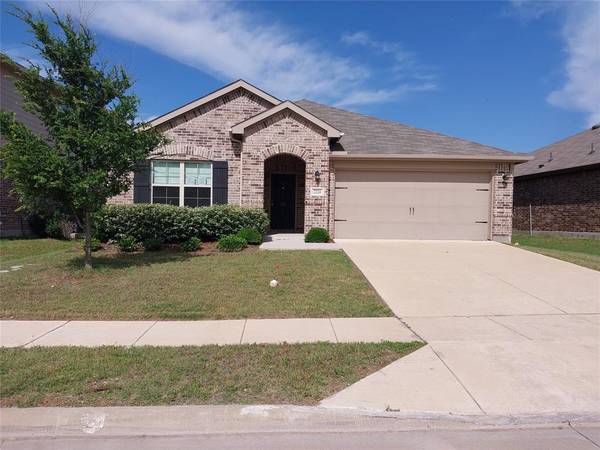 2224 Kingfisher Street, Crandall, TX 75114