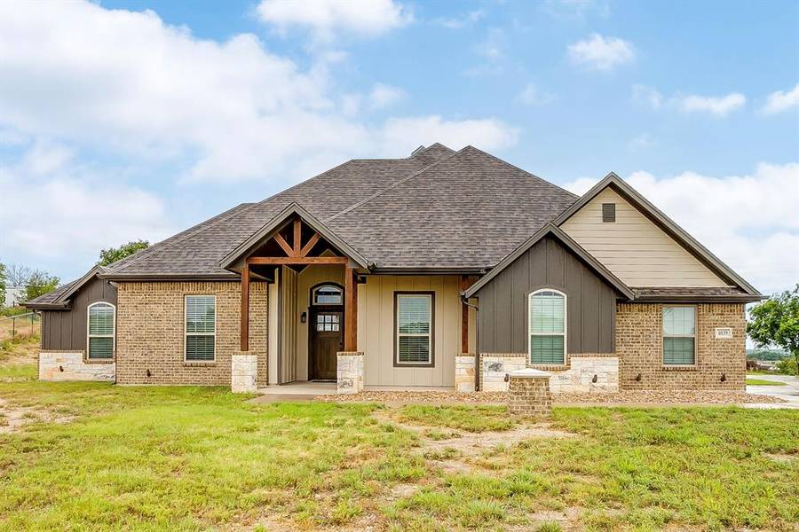 1039 Cloudy Court, Weatherford, TX 76085