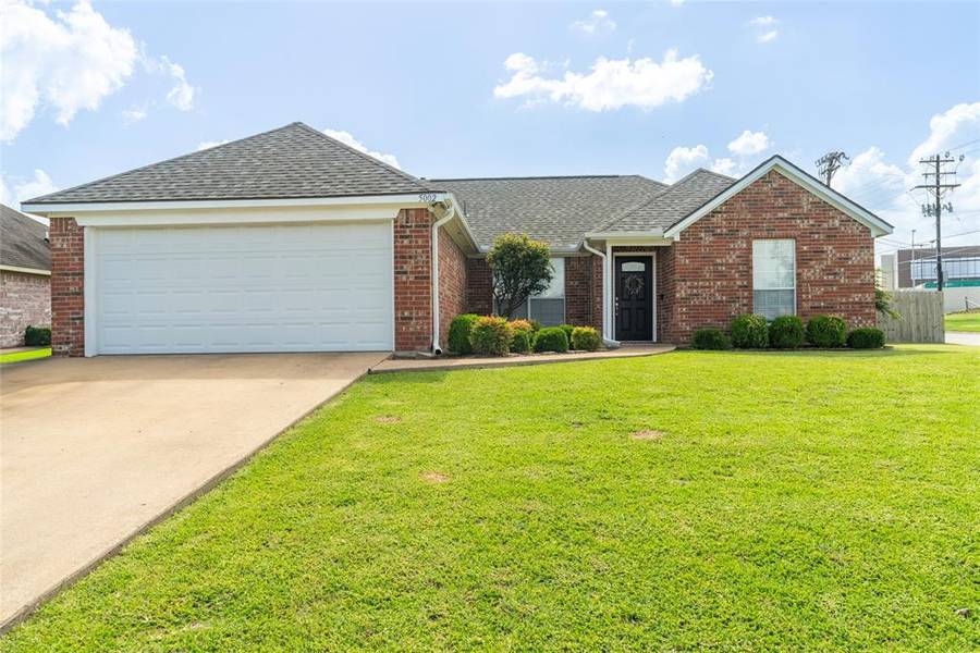 5002 Canton Avenue, Greenville, TX 75402