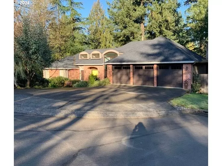 Lake Oswego, OR 97034,1795 OAK ST