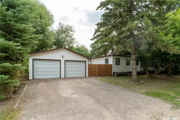 234 Railway AVENUE, Mclean, SK S0G 3E0