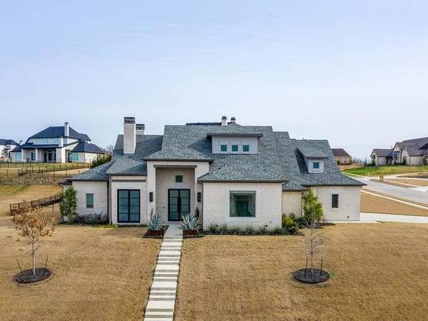 226 Bristol Court, Heath, TX 75032