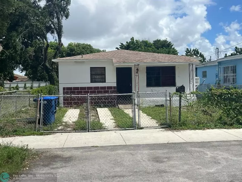 2961 NW 59th St, Miami, FL 33142