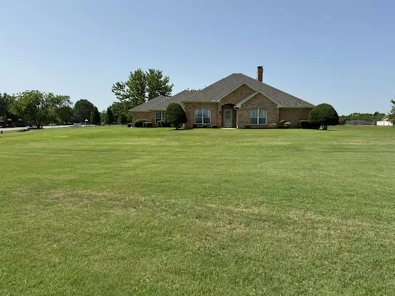 428 E Tripp Road, Sunnyvale, TX 75182