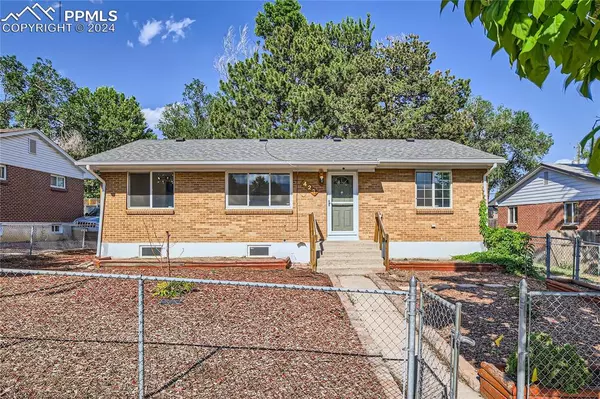 Colorado Springs, CO 80910,423 Yellowstone RD