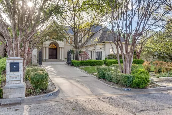 8916 Guernsey Lane,  Dallas,  TX 75220