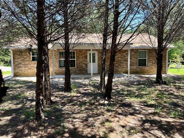 680 County Road 1110, Cooper, TX 75432