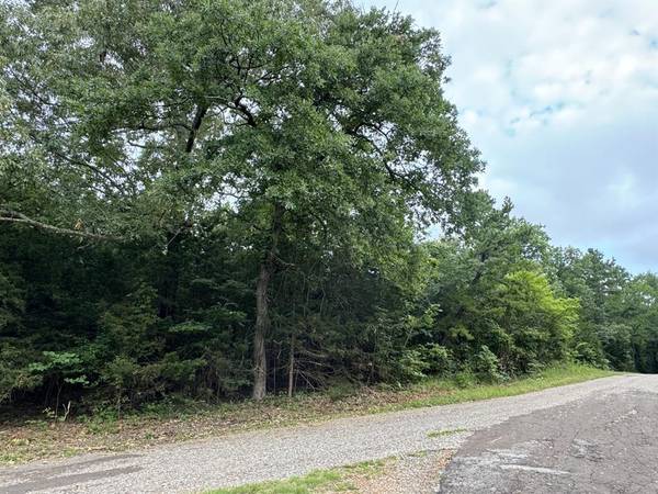 35710 County Road, Powderly, TX 75473