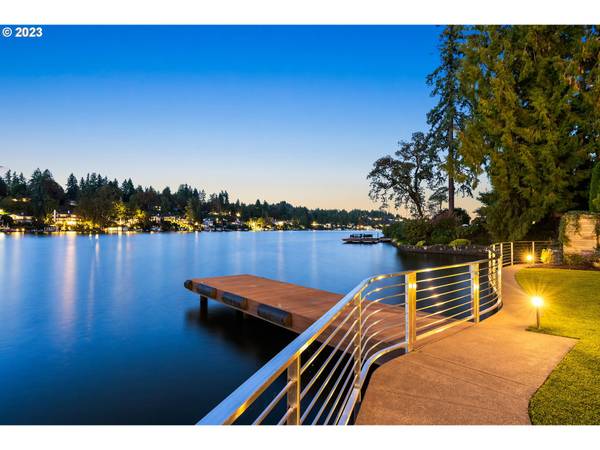 Lake Oswego, OR 97035,16819 ALLEN RD