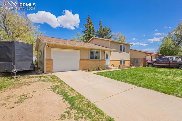 Colorado Springs, CO 80916,2433 Anjelina CIR