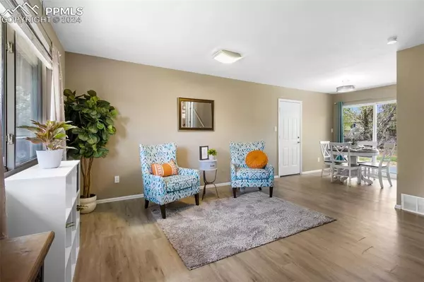 Colorado Springs, CO 80916,2433 Anjelina CIR