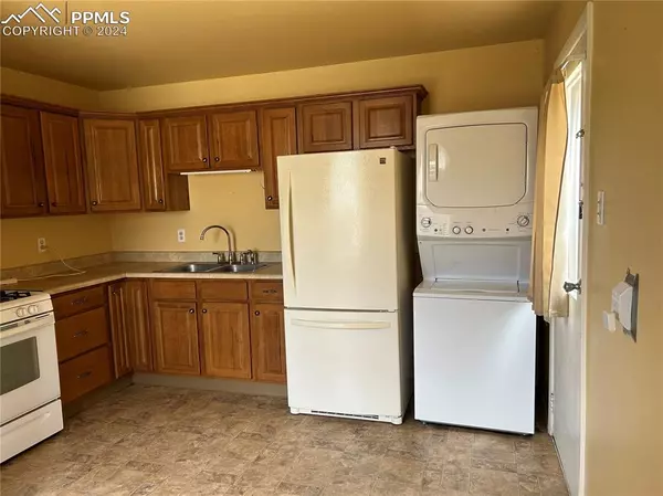 Colorado Springs, CO 80909,2872 Casden CIR