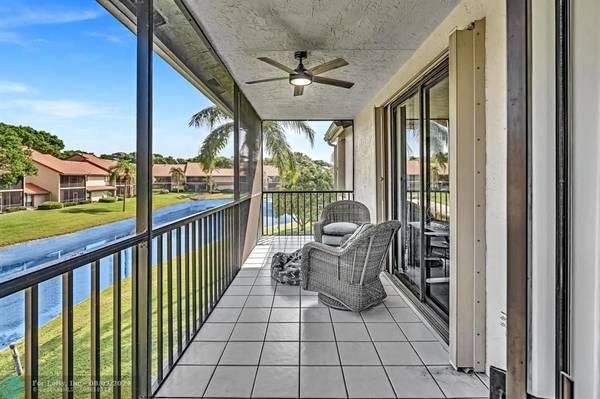 Boca Raton, FL 33486,5791 Coach House Cir  #H