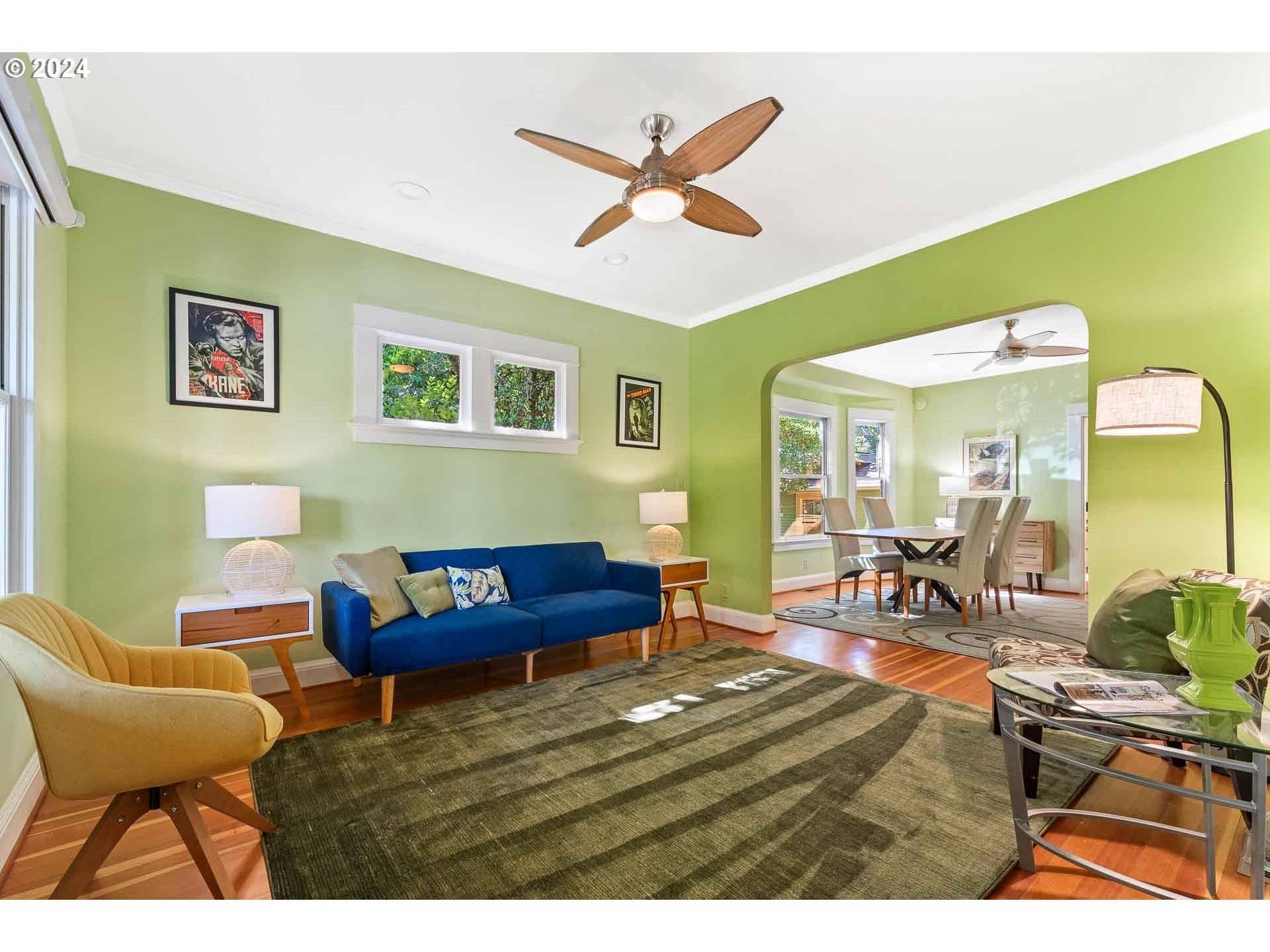 Portland, OR 97202,1605 SE LEXINGTON ST
