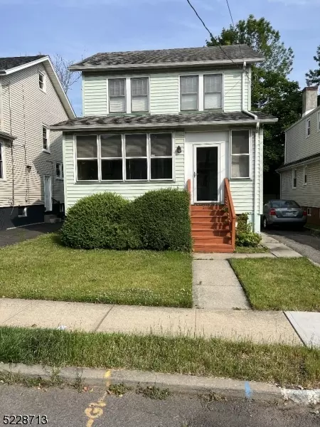 210 Jacoby St, Maplewood Twp., NJ 07040