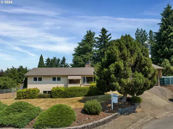 West Linn, OR 97068,19666 KAPTEYNS ST