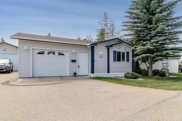 Red Deer, AB T4R 2Z8,2308 Danielle DR