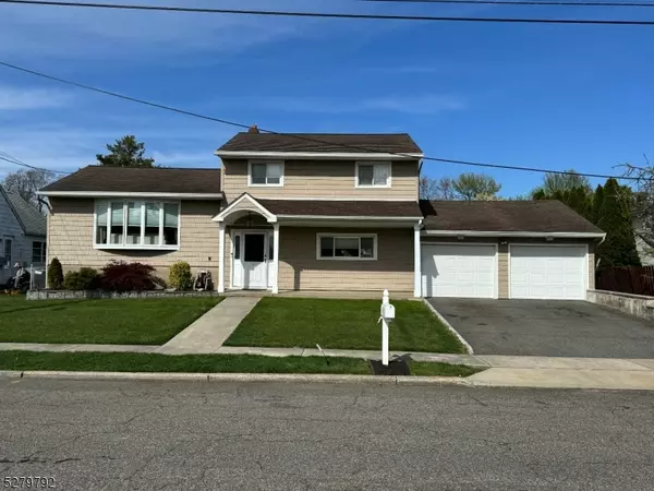 Totowa Boro, NJ 07512,43 Sandra Dr