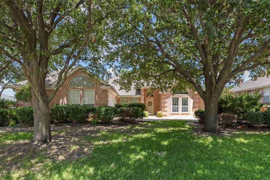 6905 Meadowside Road S, Fort Worth, TX 76132