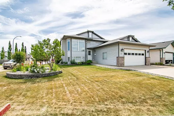 Sylvan Lake, AB T4S2K3,97 Herder DR