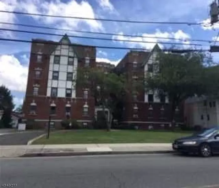 455 PASSAIC AVE #1D, Passaic City, NJ 07055