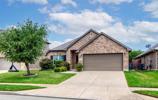 2625 Sunstar Drive, Little Elm, TX 75068