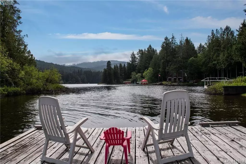 Shawnigan Lake, BC V0R 2W3,2055 Sweet Gale Pl