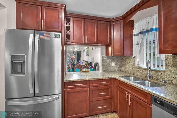 8321 Sands Point Blvd  #D 310,  Tamarac,  FL 33321