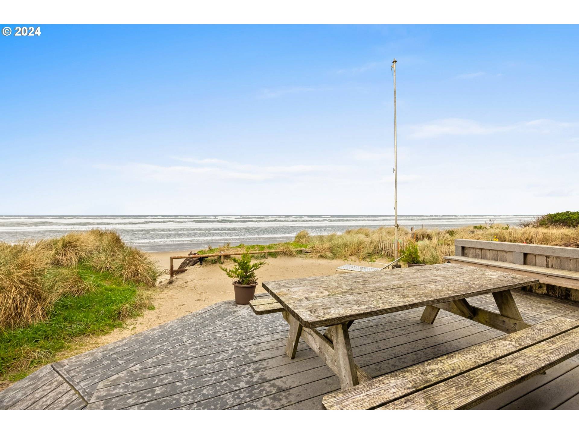 Rockaway Beach, OR 97136,1353 N PACIFIC LN