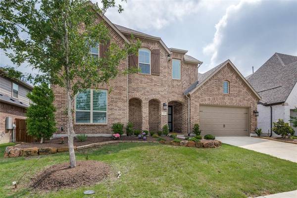 4516 Aubrey Parkway, Aubrey, TX 76227