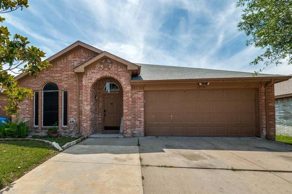 1216 Tampico Street, Arlington, TX 76010