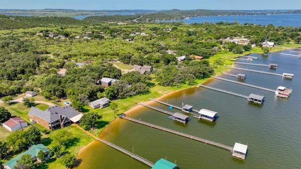 Possum Kingdom Lake, TX 76449,1925 Fawn