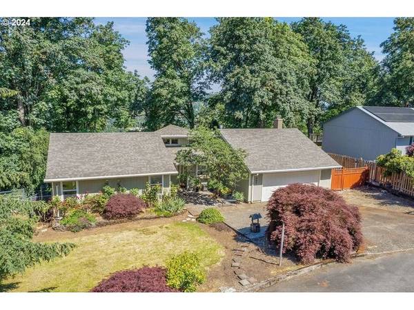 Oregon City, OR 97045,433 RIDGE CREST DR