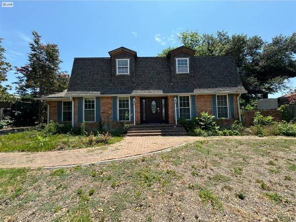 2418 Grandview Drive,  Richardson,  TX 75080