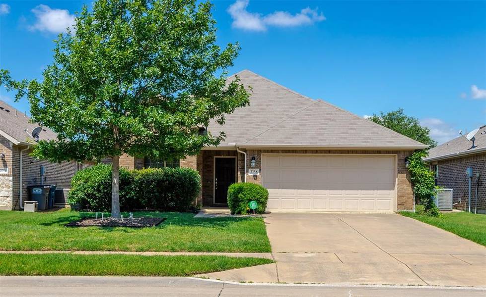 2758 Waterfall Lane, Little Elm, TX 75068