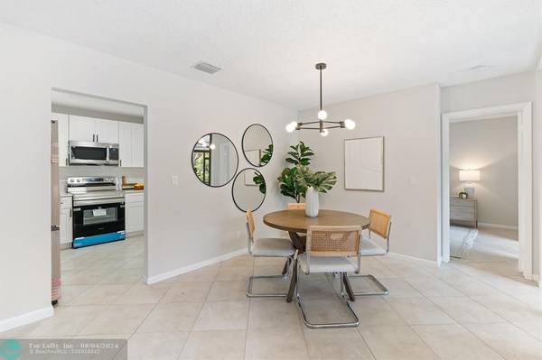 Coconut Creek, FL 33066,2968 S Carambola Cir  #2043