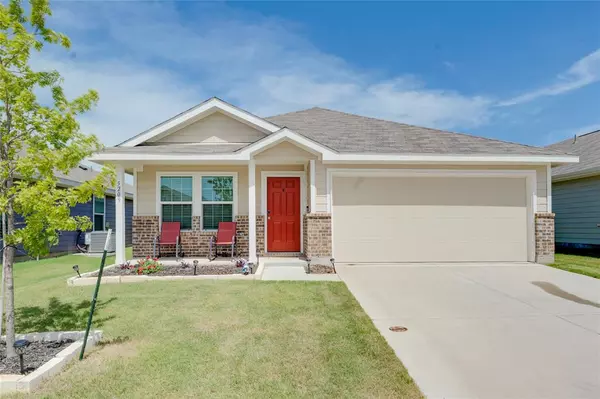 5209 Longshadow Drive, Princeton, TX 75407