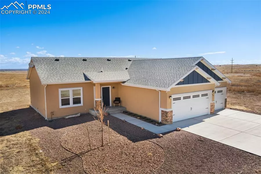 684 S Purcell BLVD, Pueblo West, CO 81007