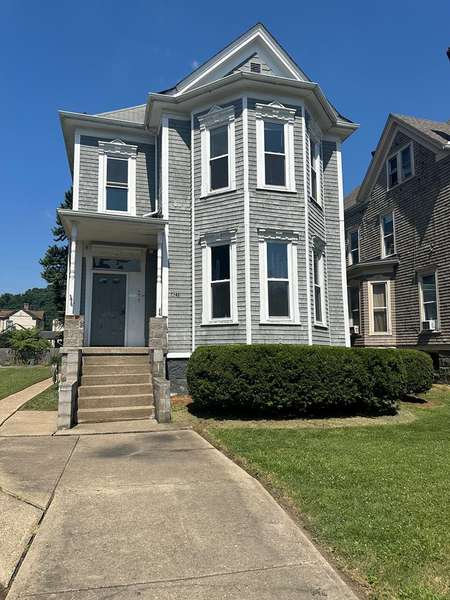 421 NORTH FRONT STREET, Wheeling, WV 26003