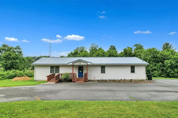 28365 Hillman Highway, Meadowview, VA 24361