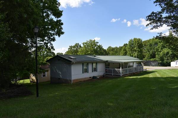 2503 Deer Haven Rd., Galax, VA 24333