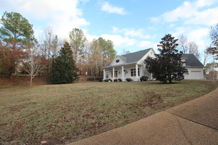 3816 Majestic Oaks Drive, Oxford, MS 38655