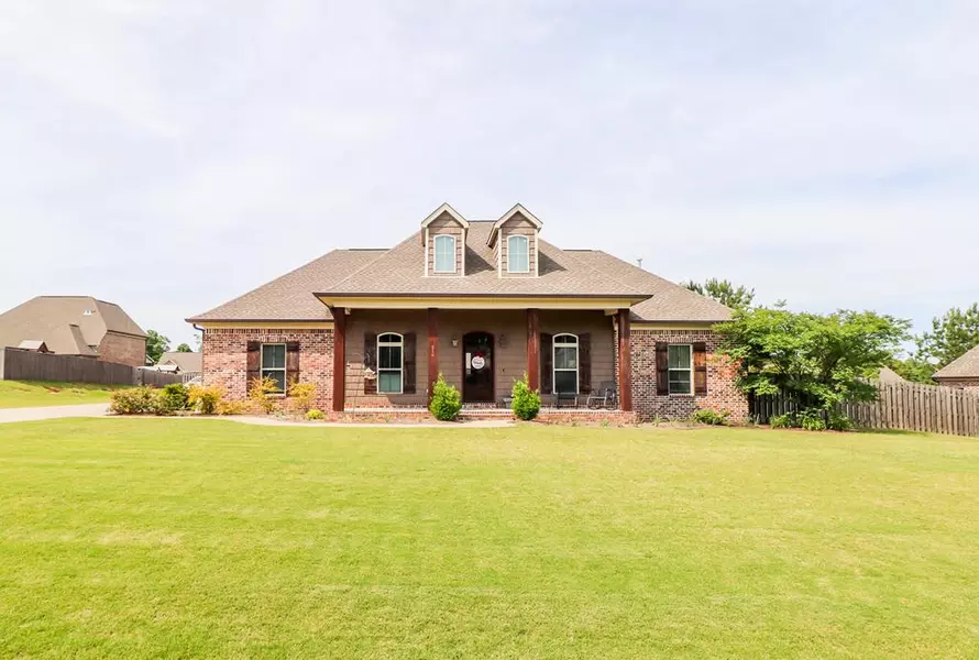 216 Spring Lake Cove, Oxford, MS 38655